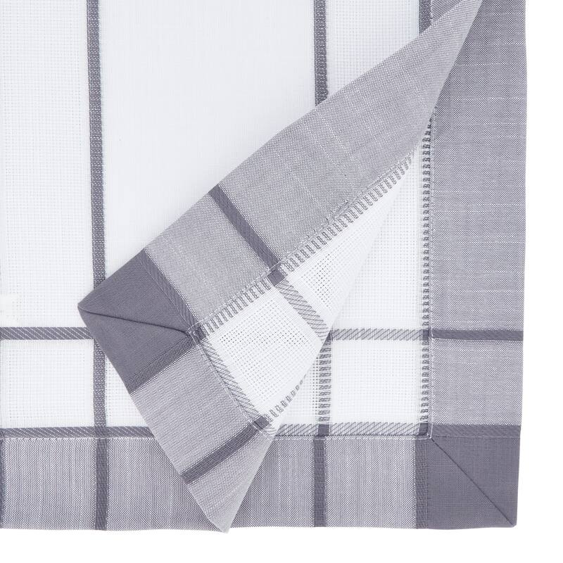 Long Table Runner With Banded Border Design