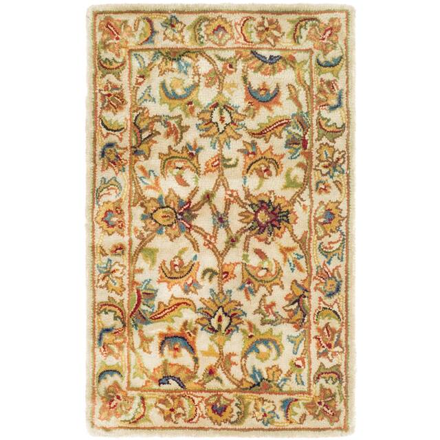 SAFAVIEH Handmade Classic Clotilda Traditional Oriental Wool Rug