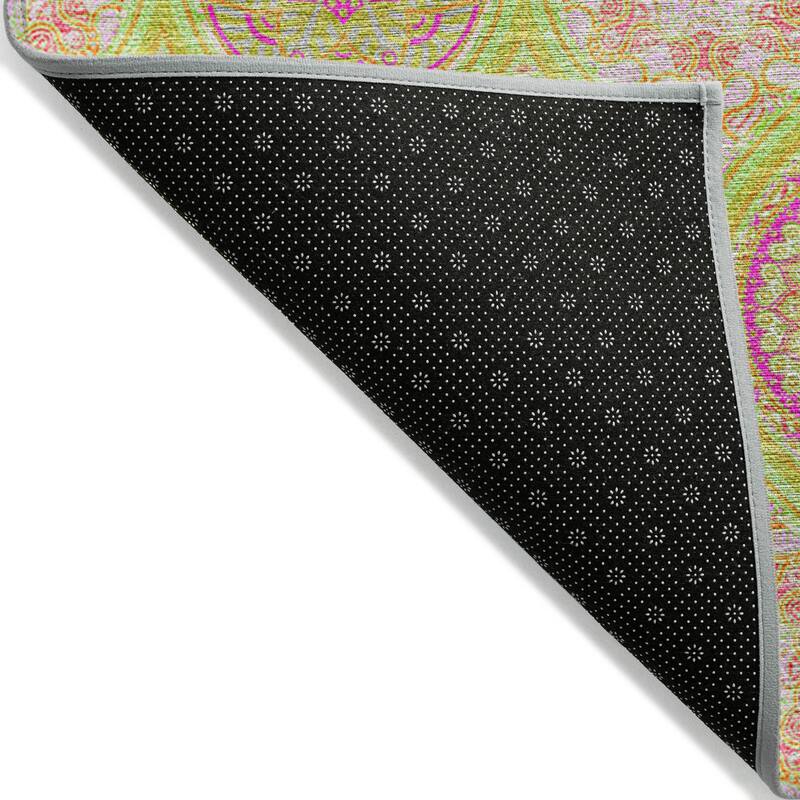Machine Washable Indoor/ Outdoor Boho Mosaic Chantille Rug