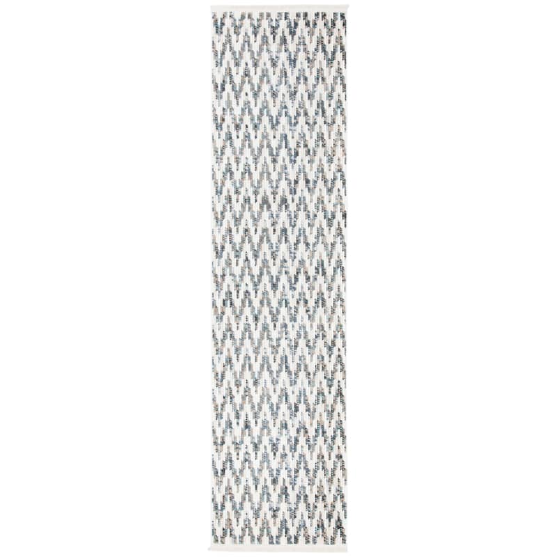 SAFAVIEH Sedona Elvina Boho Chevron Fringe Rug