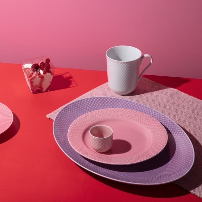 Lyngby Porcelæn Rhombe Color Lunch Plate, Rose - Ø: 8.3"