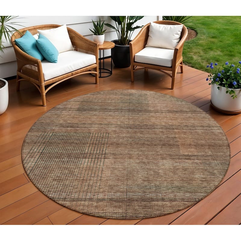 HomeRoots Striped Transitional Rectangle Outdoor Rug - 8' Round