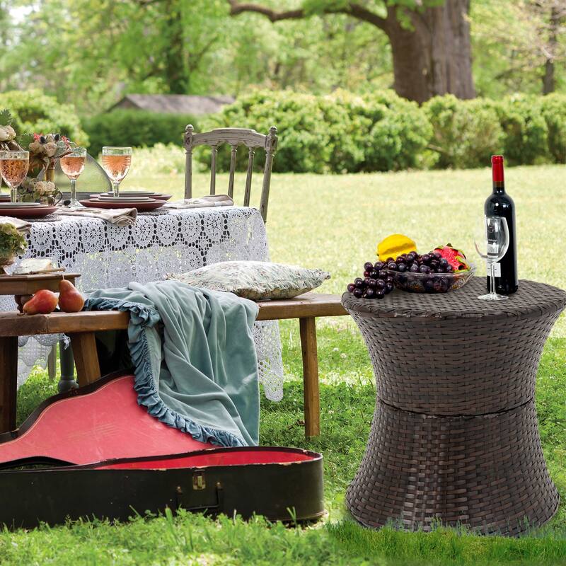 Outdoor Patio 20"Tall Round Wicker Accent Side Table