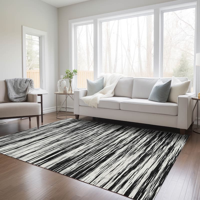 Machine Washable Indoor/ Outdoor Casual Ombre Chantille Rug