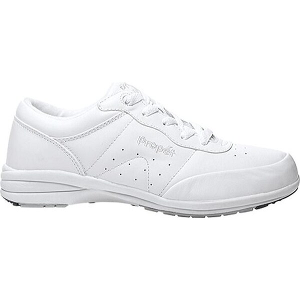 womens narrow athletic shoes