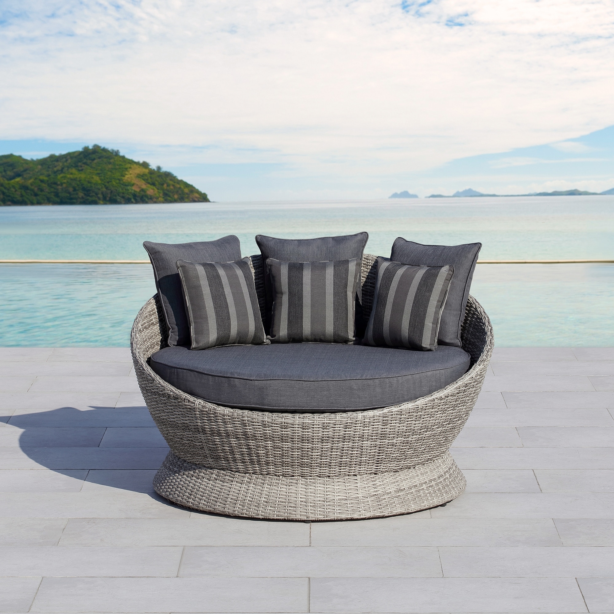 Martha stewart cheap outdoor daybed