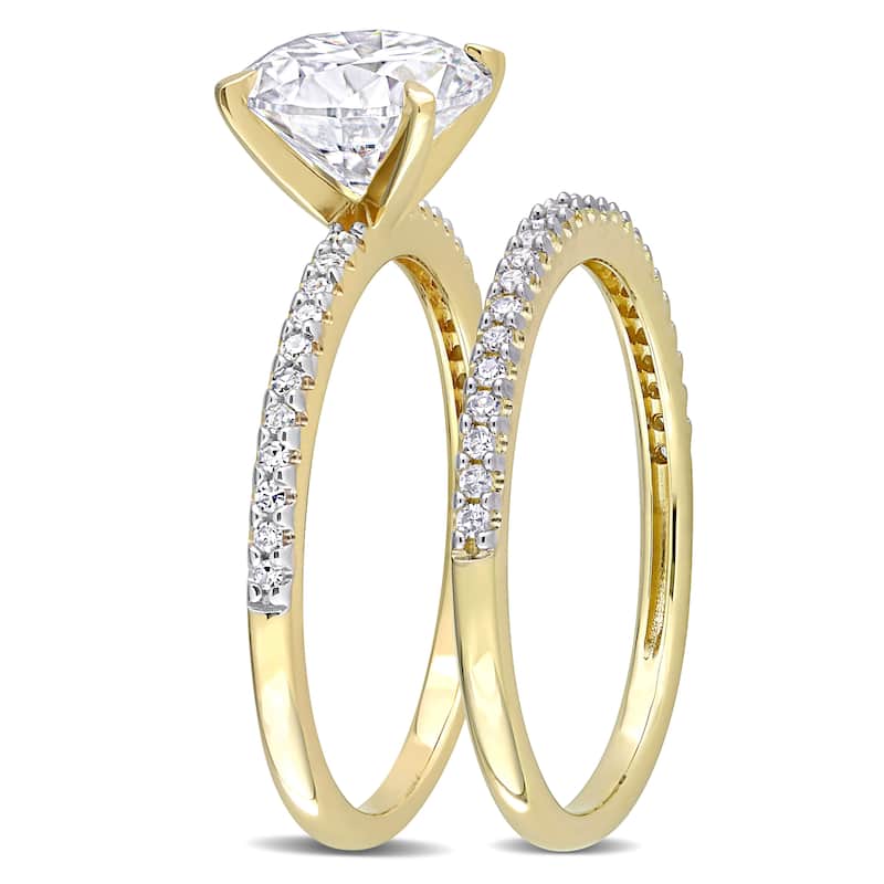 Miadora 1 4/5ct DEW Created Moissanite and 1/4ct TW Diamond Bridal Set in 14k Yellow Gold