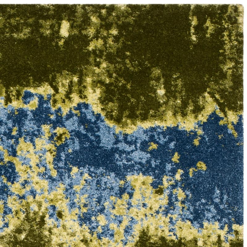 SAFAVIEH Retro Nelea Distressed Modern Abstract Rug