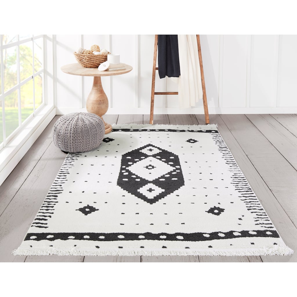 Momeni Monaco Contemporary Moroccan Area Rug