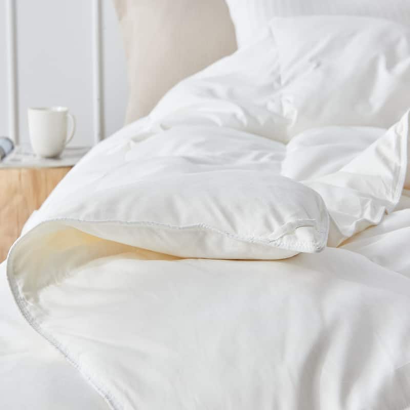 Year-round Medium Weight White Goose Down Duvet Comforter Insert