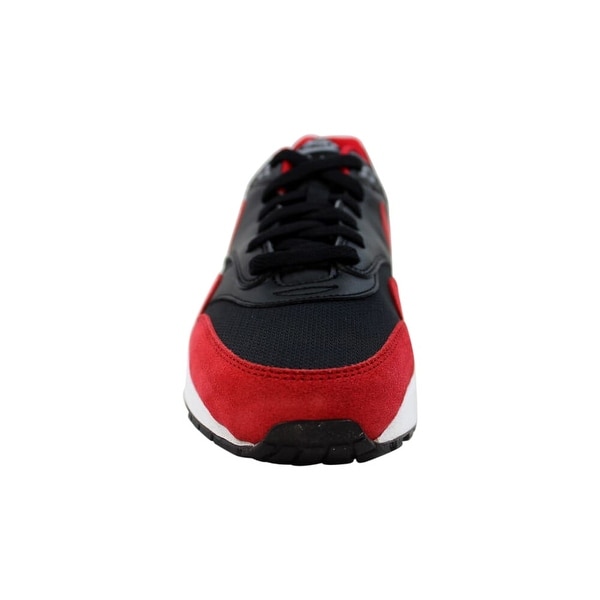 nike air max 1 black red