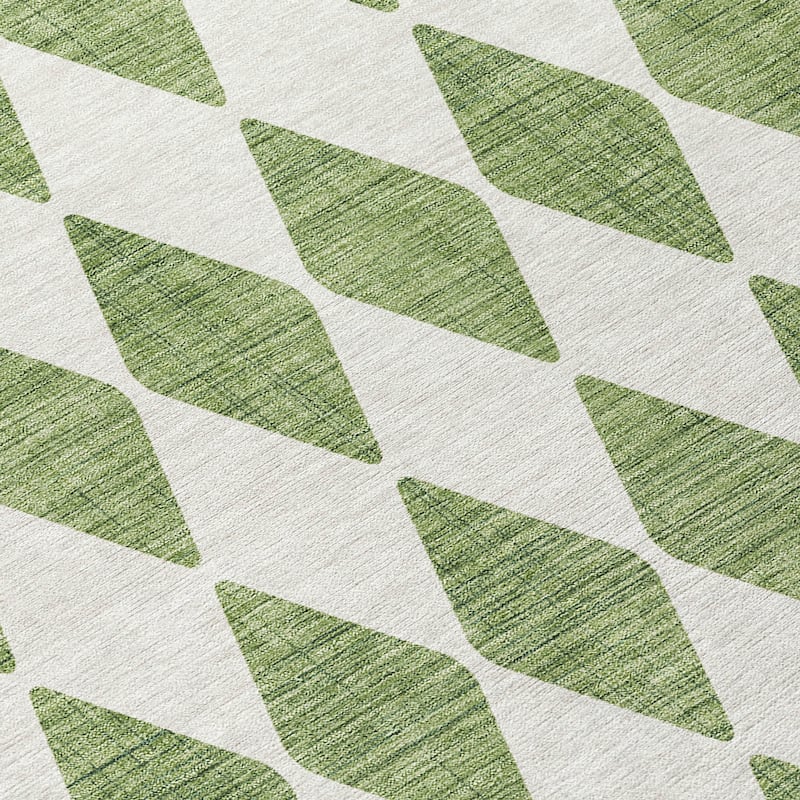 Machine Washable Indoor/ Outdoor Chantille Diamond Argyle Rug