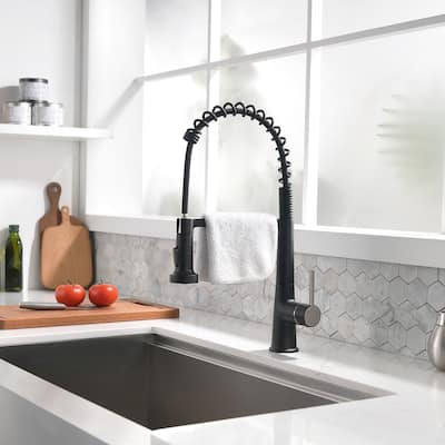 Faucet for Kitchen Sink,Black Kitchen Faucet with Pull Down Sprayer,Modern Commercial Spring Pull-Out Kitchen Sink Faucet