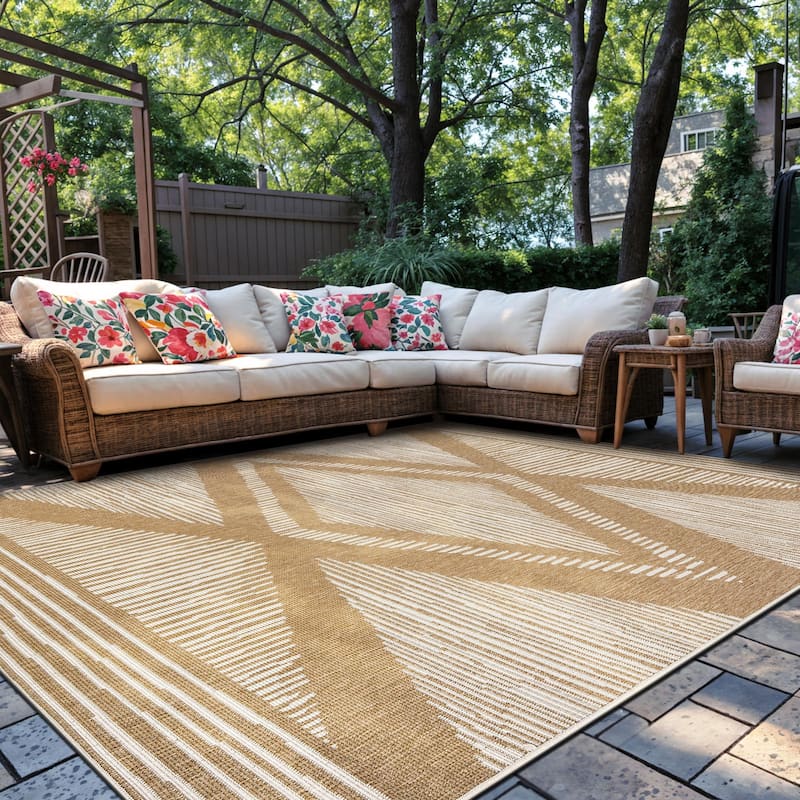 World Rug Gallery Contemporary Geometric Stripe Weather Resistant Reversible Indoor/Outdoor Area Rug - 7' 10" x 10' - Natural