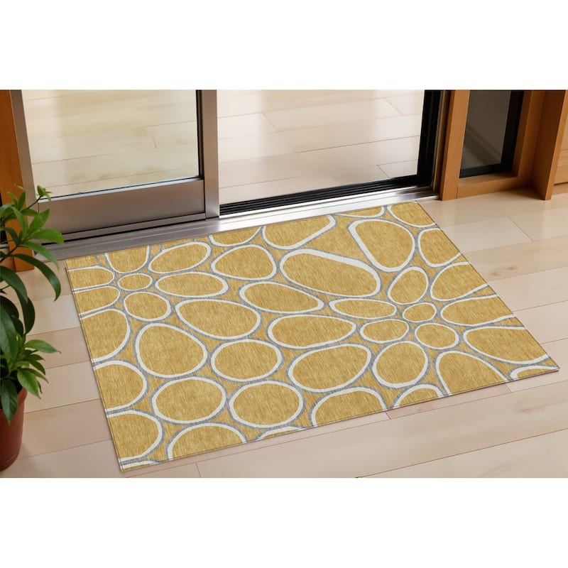 HomeRoots Abstract Transitional Rectangle Outdoor Rug - 3' x 5'