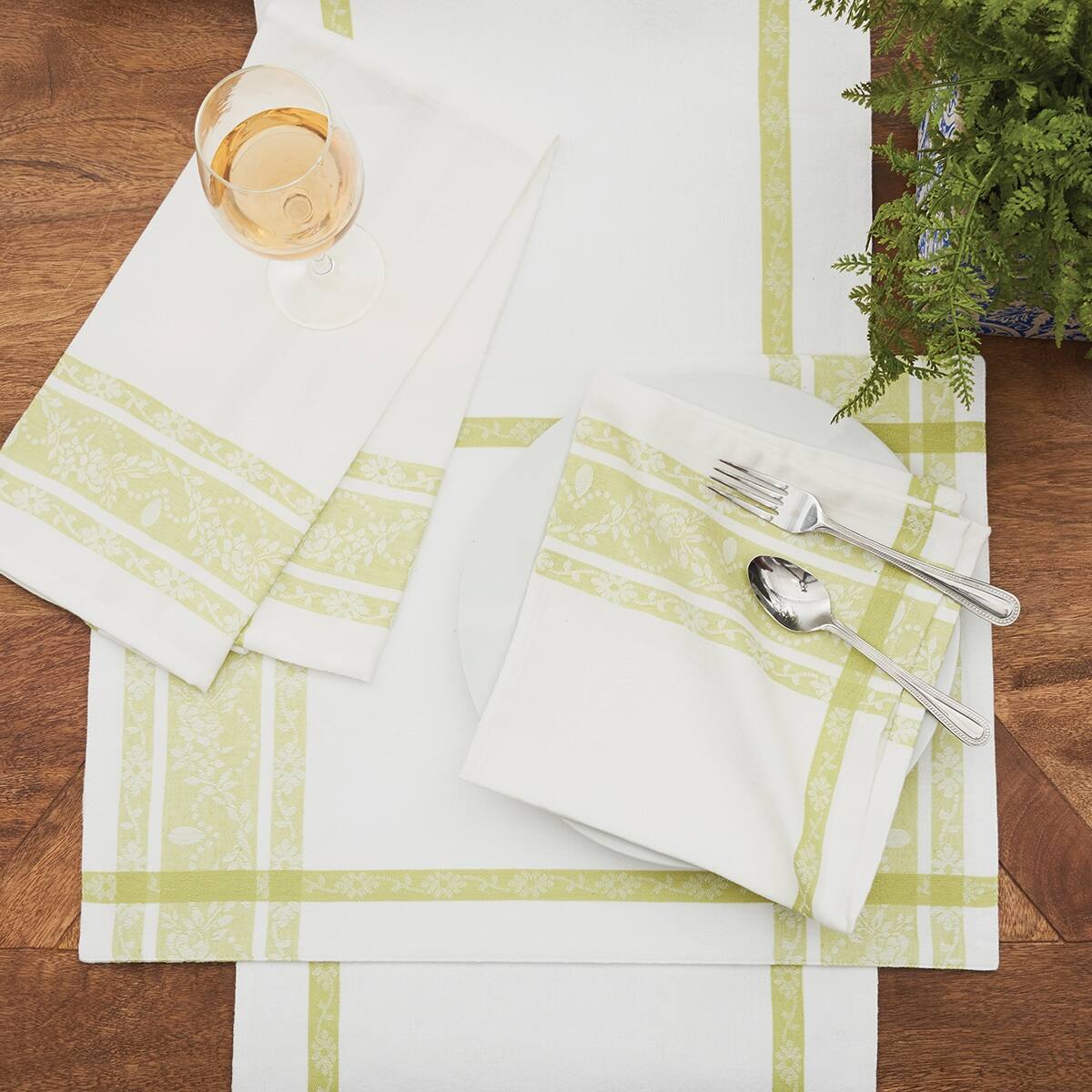 Rose Trellis Jacquard Peridot Cotton Woven Placemat Set of 6 On Sale