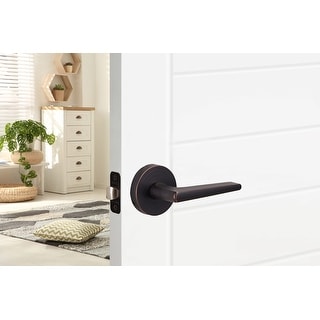 Basel-Round Lever