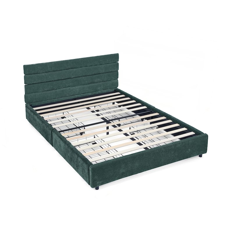 Comfortable Queen-Size Upholstered Bed with Practical Drawers