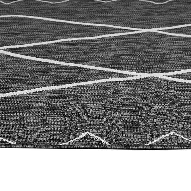 Moroccan Indoor/Outdoor Rug - 8'x10'