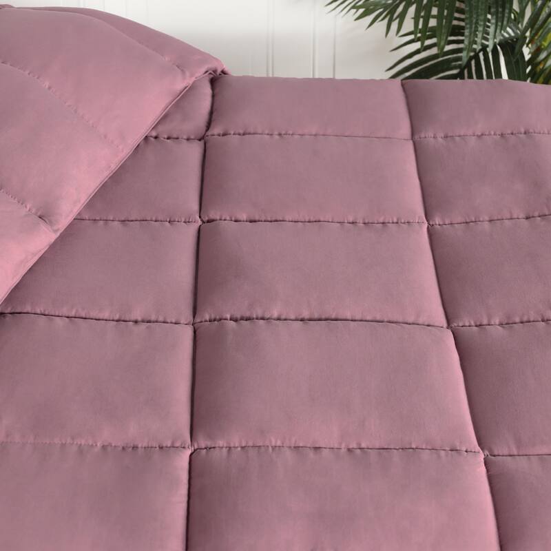 Superior Oversized All Season Down Alternative Reversible Comforter