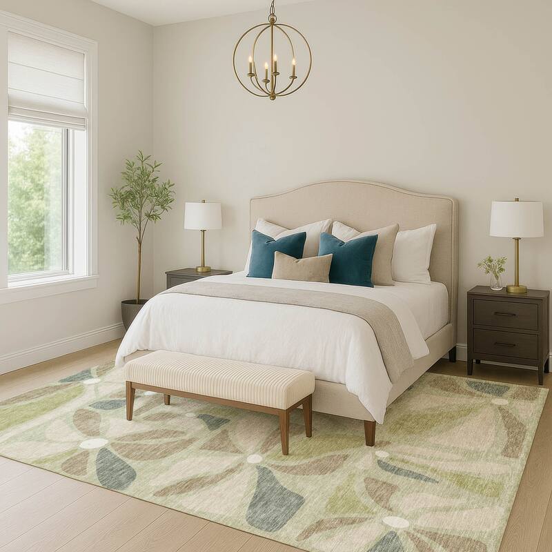 Machine Washable Indoor/ Outdoor Modern Gilcrest Chantille Rug