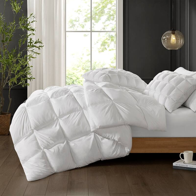 GDF Studio - CloudEase Overfilled Down Alternative Comforter