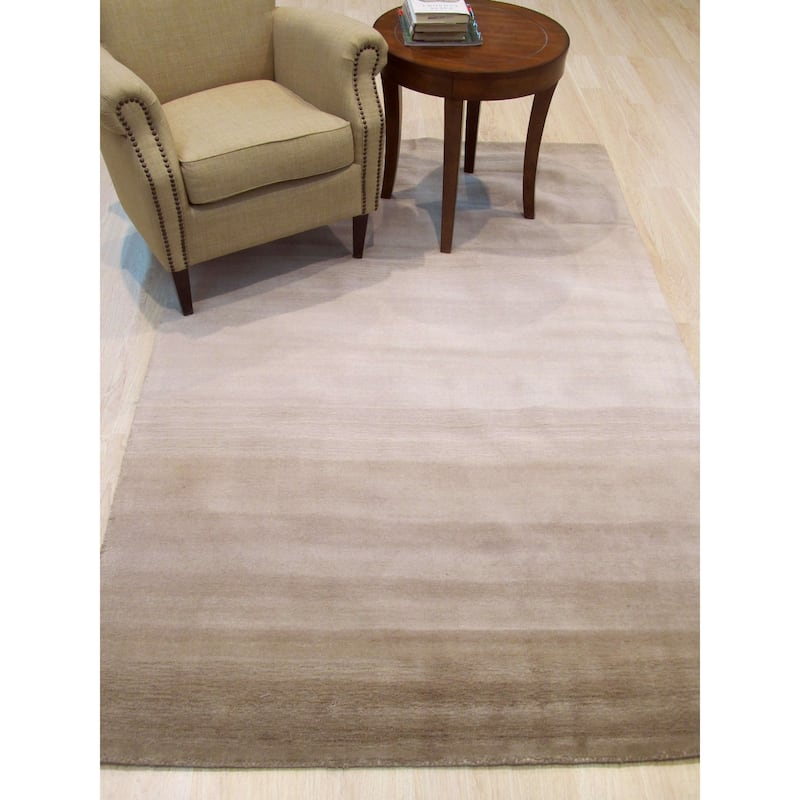 Beige Transitional Stripe Horizon Area Rug - Elegant and Modern Design - 5' x 8'