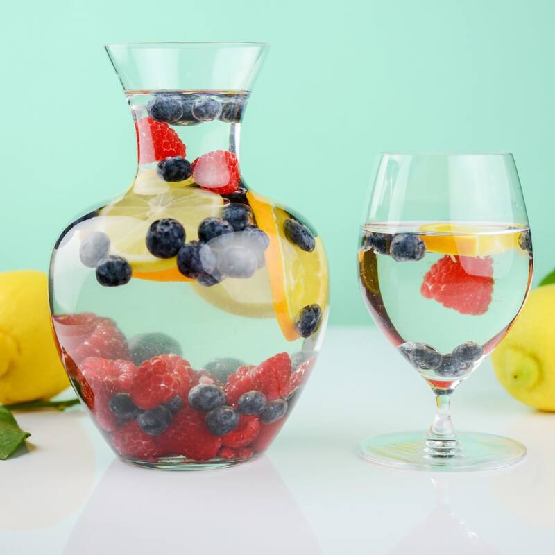 Riedel Apple NY Decanter - 7.67 in