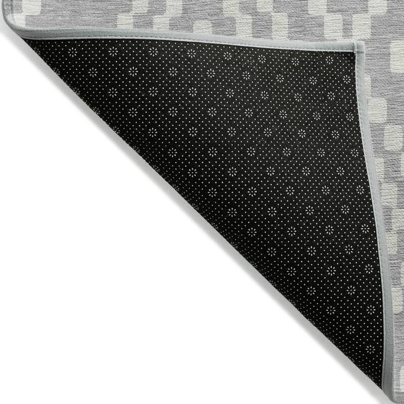 HomeRoots Geometric Transitional Rectangle Outdoor Rug
