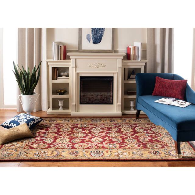 SAFAVIEH Handmade Classic Clotilda Traditional Oriental Wool Rug