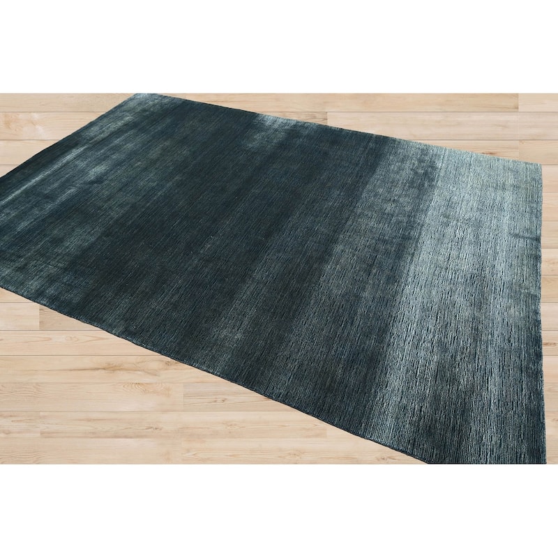 Hand Knotted Textured Blue,Gray Tibetan Wool Modern Oriental Area Rug - 6' 6'' x 9' 7''