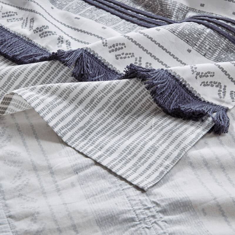 INK+IVY Cody Cotton Stripe Printed 72x72" Shower Curtain with Tassel