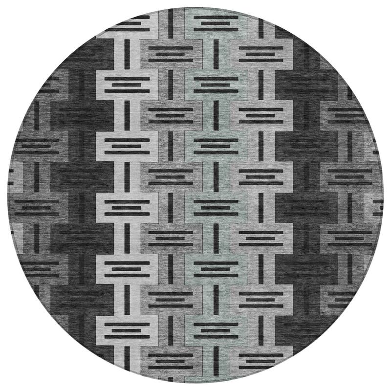 Machine Washable Indoor/ Outdoor Modern Wamego Chantille Rug