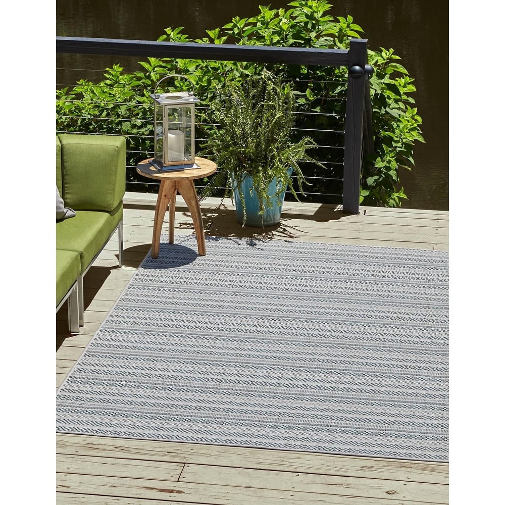 Outdoor Laaset Collection Area Rug