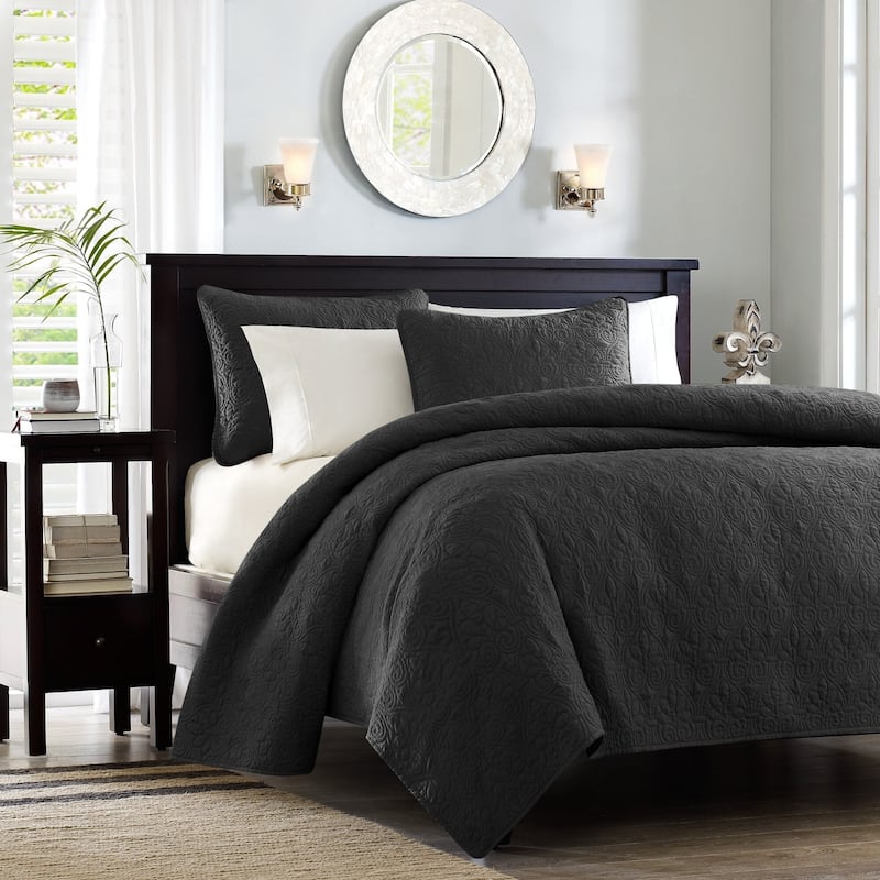 Madison Park Mansfield Reversible Quilt Set