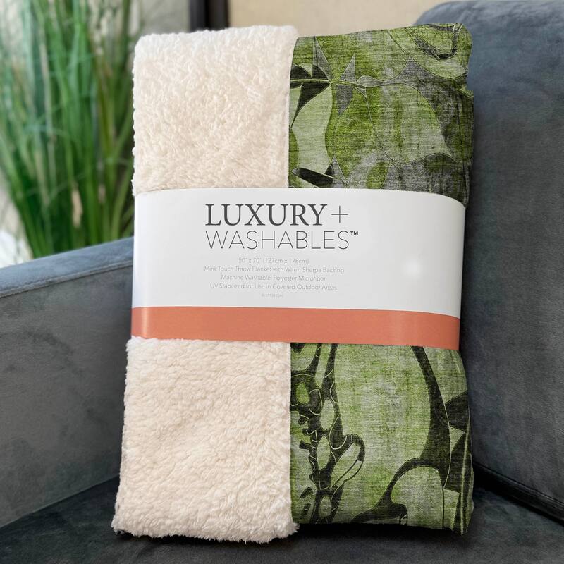 Premium Machine Washable Modern Floral Sherpa Throw Blanket