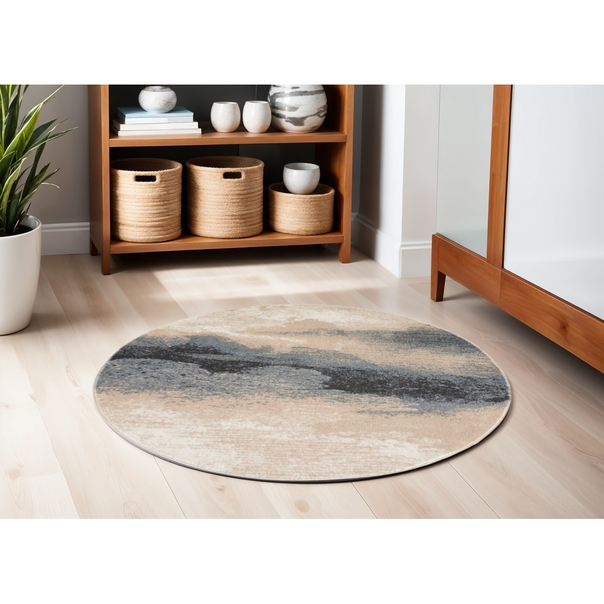 Juyoq Power Loomed Geometric Abstract Modern Non Skid Stain Resistant Area Rug By HomeRoots - 63' X '63' X '0.5