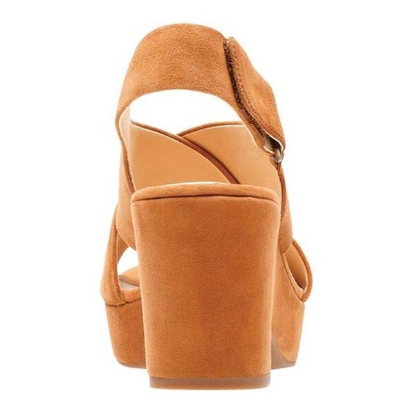clarks maritsa lara tan suede
