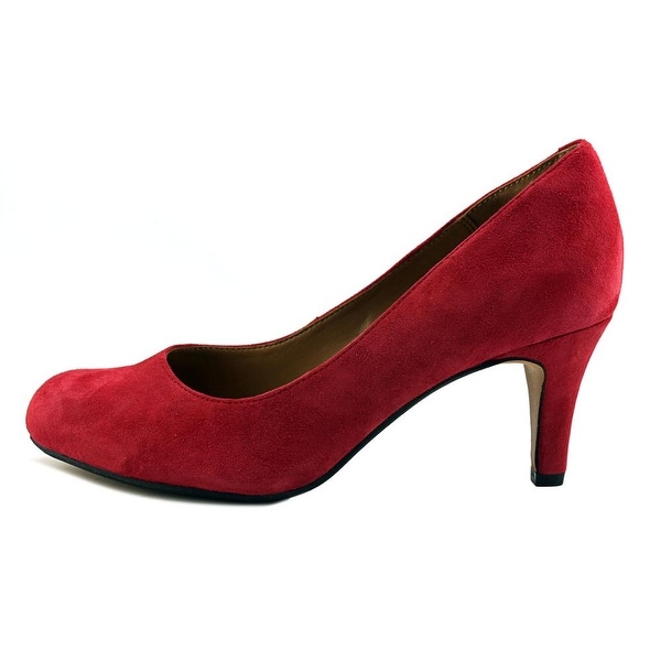 clarks red heels