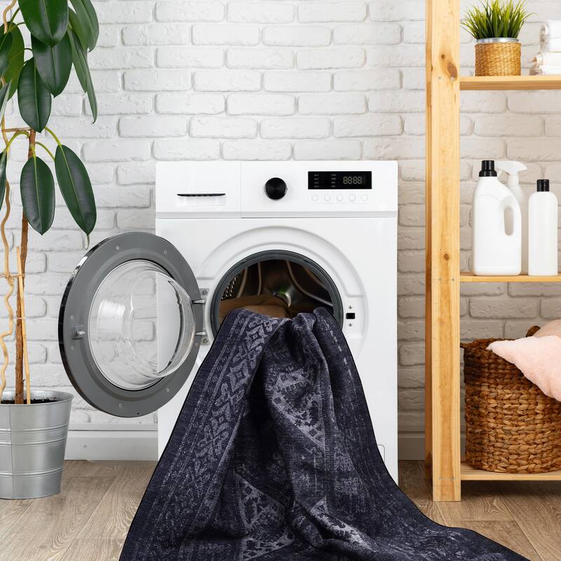 MAVAL Black Washable Non-Shedding Area Rug