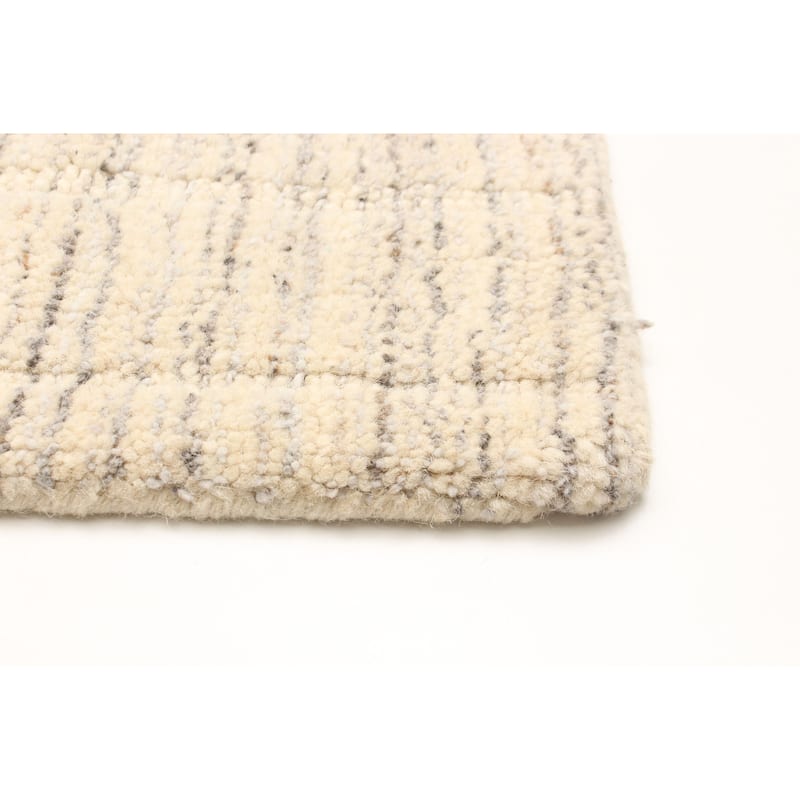 ECARPETGALLERY Hand Tufted Timeless Cream Wool Rug - 5'0 x 5'7