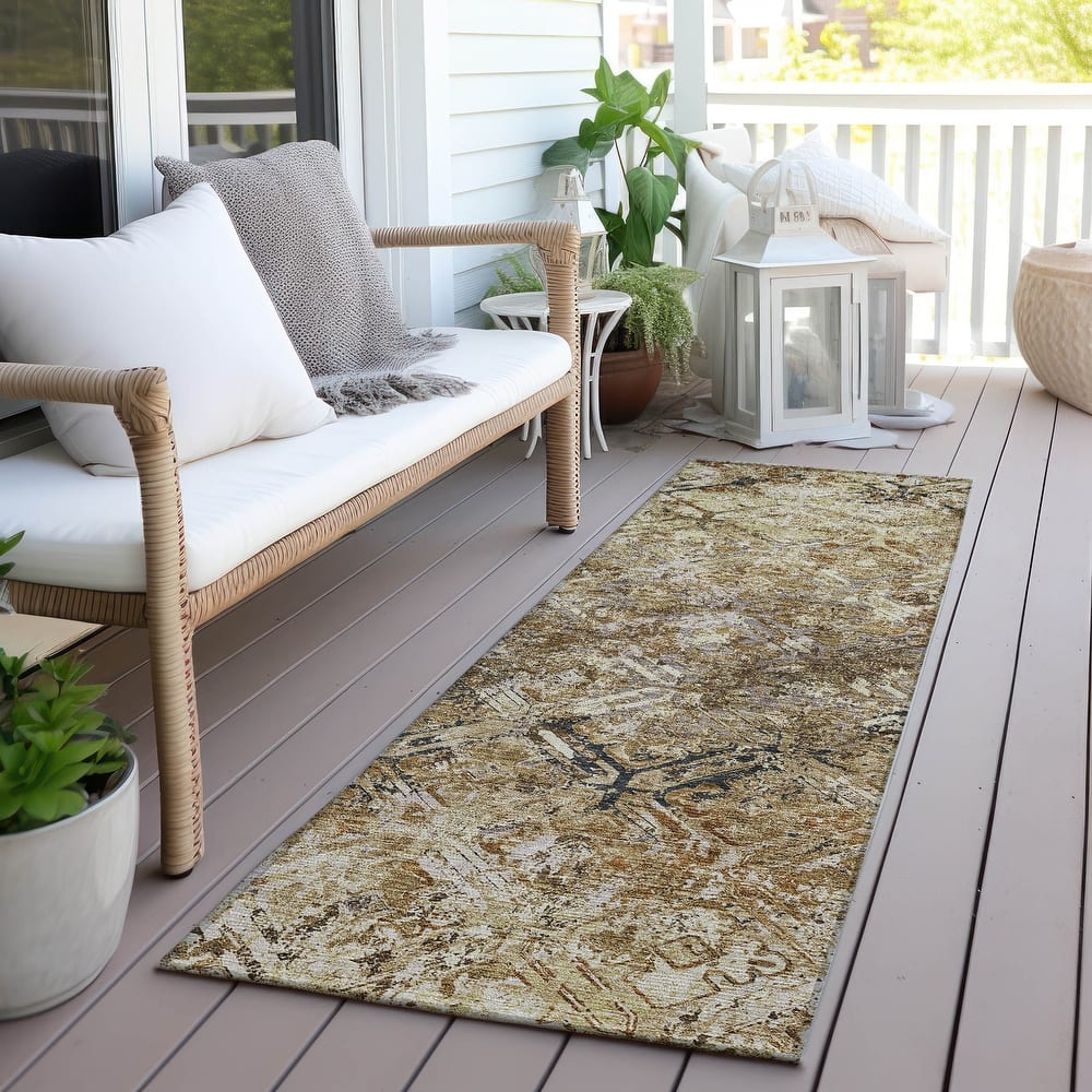Machine Washable Indoor/ Outdoor Chantille Distressed Diamonds Rug