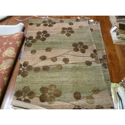 SAFAVIEH Couture Hand-knotted Tibetan Rieja Modern Wool Rug