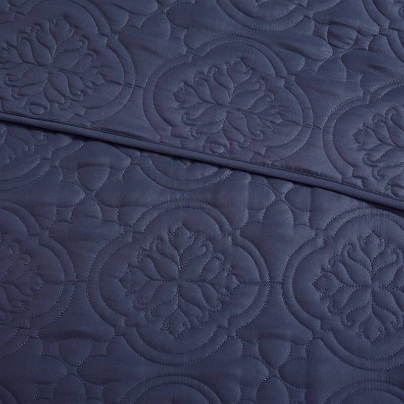 510 Design Hayley Oversized Solid Texture 3 Piece Reversible Bedspread Set