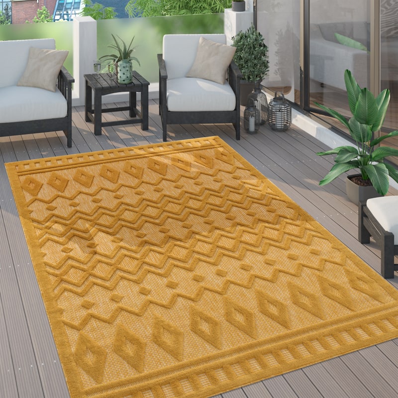 Indoor & Outdoor Rug With Geometric Trellis High-Low Pattern - yellow - 2'8" x 4'11"