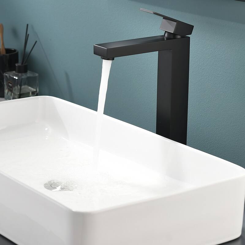 Single-Handle Matte Black Bathroom Sink Faucet