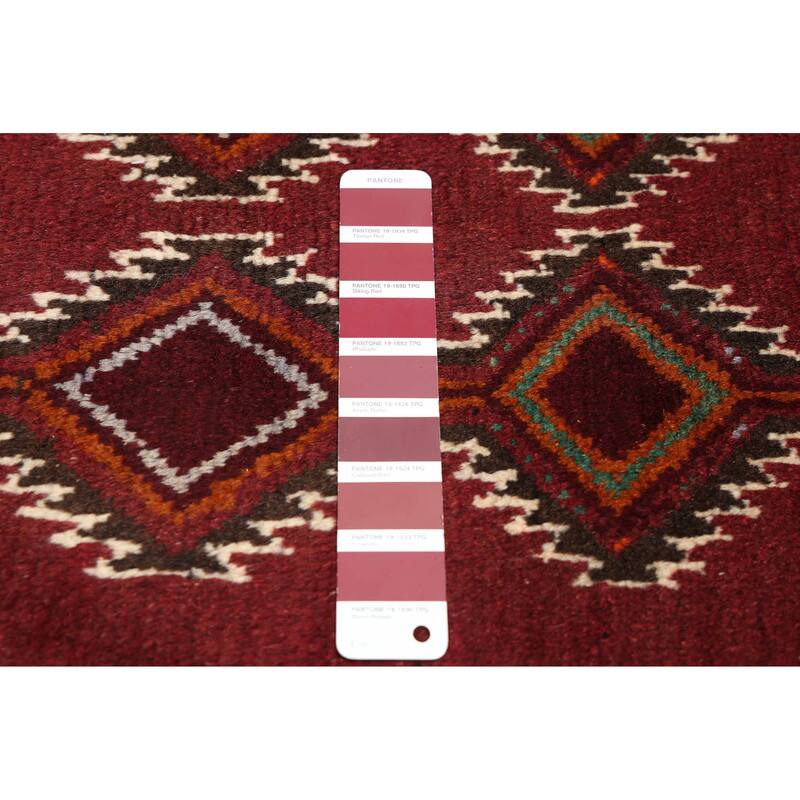 ECARPETGALLERY Hand-knotted Baluch Burgundy Wool Rug - 3'3 x 5'11