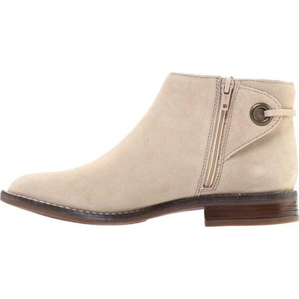 clarks camzin bow bootie