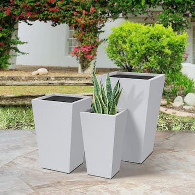 Plantara 24", 18" & 16" H Taper Shape Solid White Concrete planter, Modern Garden Plant pot, plug for Outdoor