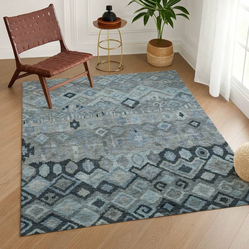 Machine Washable Indoor/ Outdoor Boho Moroccan Chantille Rug